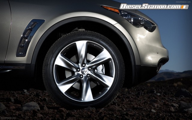 Infiniti FX50 Widescreen Picture #26 Infiniti FX50 Widescreen Picture #26