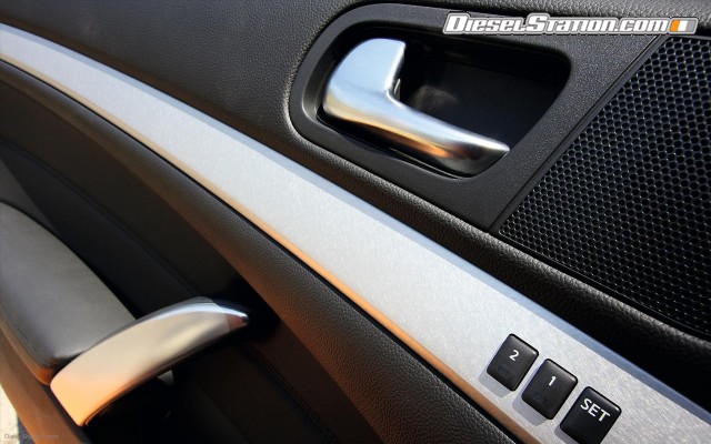 Infiniti G37 Sedan Widescreen Picture #10 Infiniti G37 Sedan Widescreen Picture #10