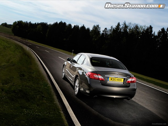 Infiniti M35h GT 2013 Picture #6 Infiniti M35h GT 2013 Picture #6