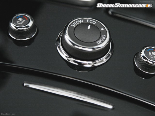 Infiniti M37S 2011 Picture #10 Infiniti M37S 2011 Picture #10