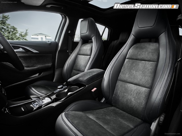 Infiniti Q30 Active Compact 2016 Picture #17 Infiniti Q30 Active Compact 2016 Picture #17