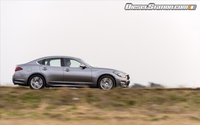 Infiniti Q70 2015 Widescreen Picture #61 Infiniti Q70 2015 Widescreen Picture #61