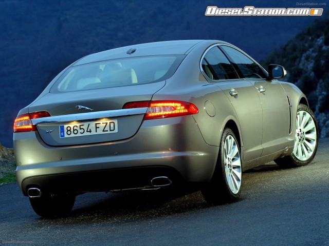Jaguar 2010 New XF Picture #12 Jaguar 2010 New XF Picture #12
