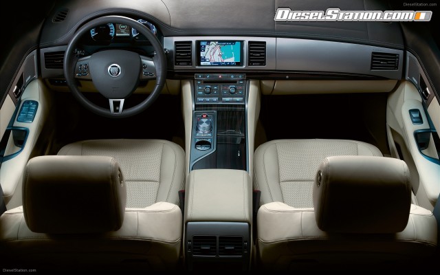 Jaguar 2010 New XF Widescreen Picture #8 Jaguar 2010 New XF Widescreen Picture #8