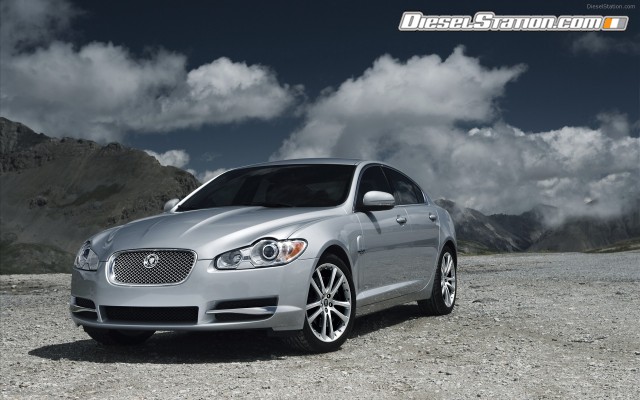 Jaguar 2010 XFR Widescreen Picture #11 Jaguar 2010 XFR Widescreen Picture #11