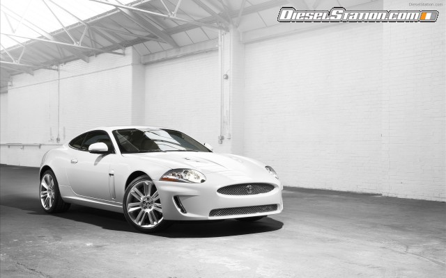Jaguar 2010 XKR Widescreen Picture #12 Jaguar 2010 XKR Widescreen Picture #12