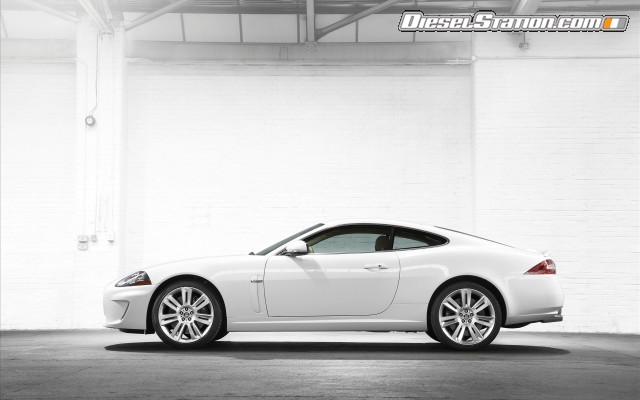 Jaguar 2010 XKR Widescreen Picture #4 Jaguar 2010 XKR Widescreen Picture #4