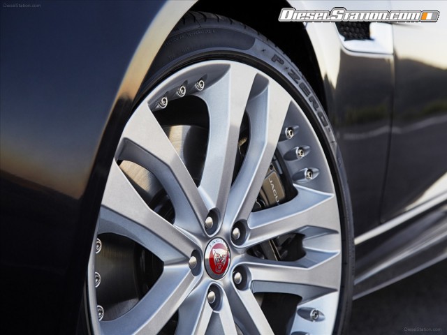 Jaguar F TYPE Coupe 2016 Picture #10 Jaguar F TYPE Coupe 2016 Picture #10