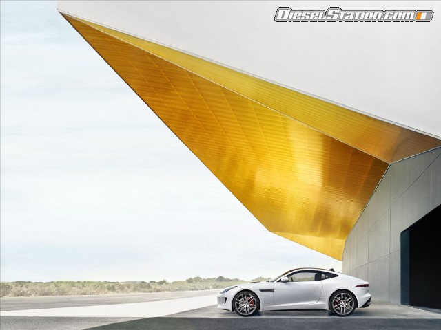 Jaguar F Type R Coupe 2015 Picture #1 Jaguar F Type R Coupe 2015 Picture #1