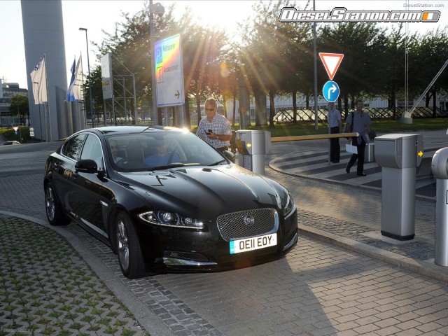 Jaguar XF 2012 Picture #14 Jaguar XF 2012 Picture #14