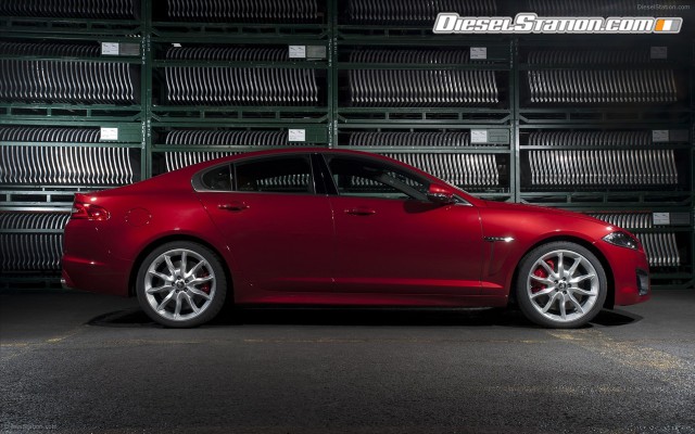 Jaguar XFR 2012 Widescreen Picture #5 Jaguar XFR 2012 Widescreen Picture #5