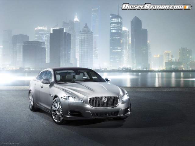 Jaguar XJ 2010 Picture #2 Jaguar XJ 2010 Picture #2