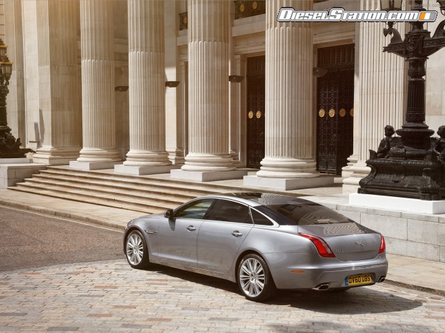 Jaguar XJ 2012 Picture #35 Jaguar XJ 2012 Picture #35