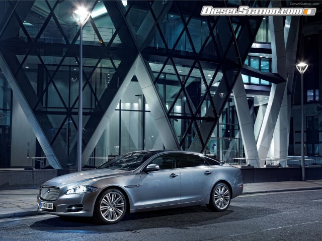 Jaguar XJ 2012 Picture #10 Jaguar XJ 2012 Picture #10