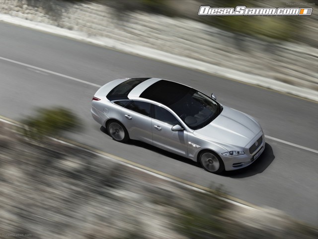 Jaguar XJ 2012 Picture #30 Jaguar XJ 2012 Picture #30