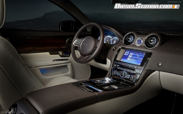 Jaguar XJ 2012 Widescreen Picture #26 Jaguar XJ 2012 Widescreen Picture #26