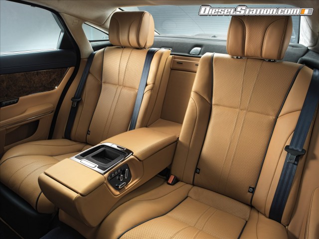 Jaguar XJ 2014 Picture #17 Jaguar XJ 2014 Picture #17