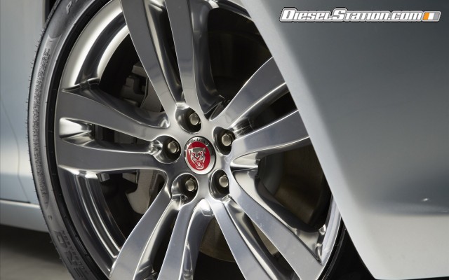 Jaguar XJ 2014 Widescreen Picture #8 Jaguar XJ 2014 Widescreen Picture #8