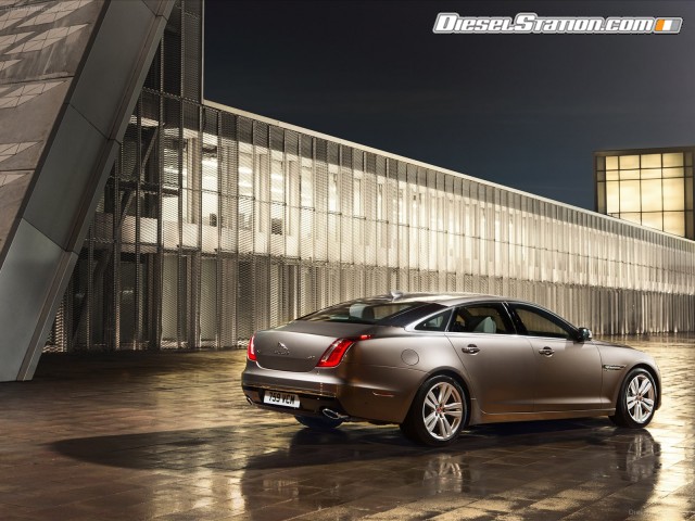 Jaguar XJ 2016 Picture #43 Jaguar XJ 2016 Picture #43