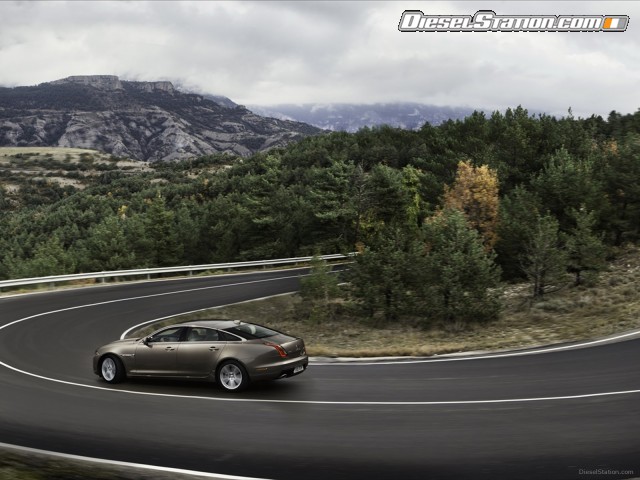 Jaguar XJ 2016 Picture #39 Jaguar XJ 2016 Picture #39