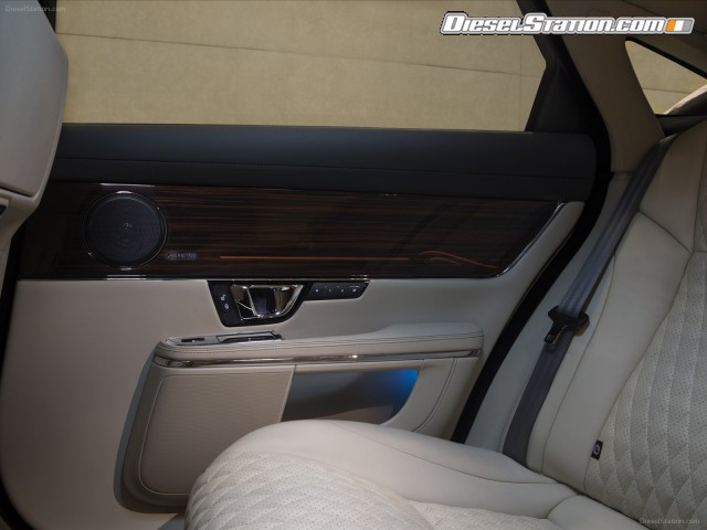 Jaguar XJ 2016 Picture #35 Jaguar XJ 2016 Picture #35