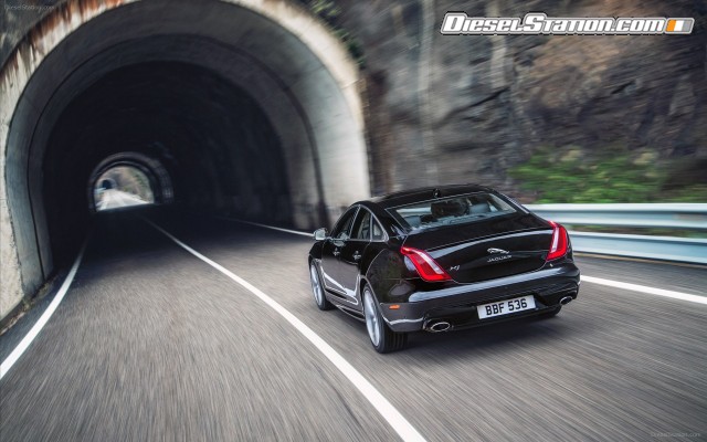 Jaguar XJ 2016 Widescreen Picture #11 Jaguar XJ 2016 Widescreen Picture #11