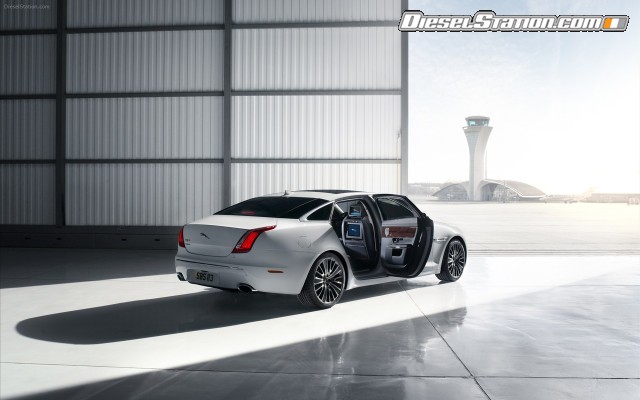 Jaguar XJ Ultimate Widescreen Picture #52 Jaguar XJ Ultimate Widescreen Picture #52