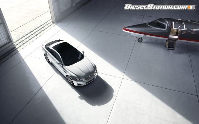 Jaguar XJ Ultimate Widescreen Picture #34 Jaguar XJ Ultimate Widescreen Picture #34