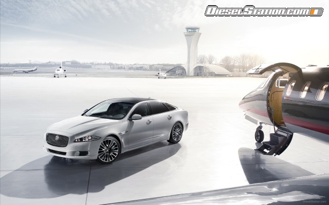 Jaguar XJ Ultimate Widescreen Picture #21 Jaguar XJ Ultimate Widescreen Picture #21