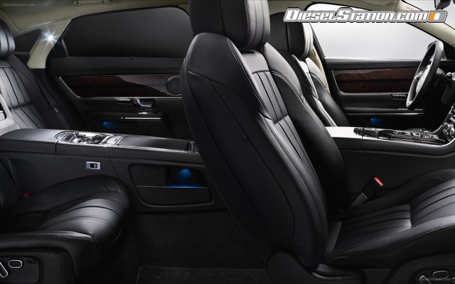 Jaguar XJ Ultimate Widescreen Picture #33 Jaguar XJ Ultimate Widescreen Picture #33