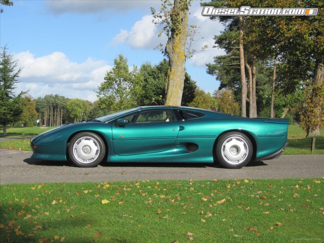Jaguar XJ220 1994 Picture #4 Jaguar XJ220 1994 Picture #4