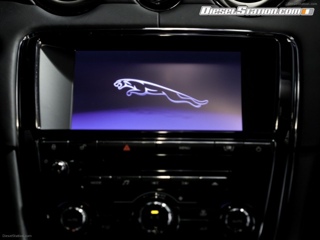 Jaguar XJ75 Platinum Design Concept 2010 Picture #8 Jaguar XJ75 Platinum Design Concept 2010 Picture #8