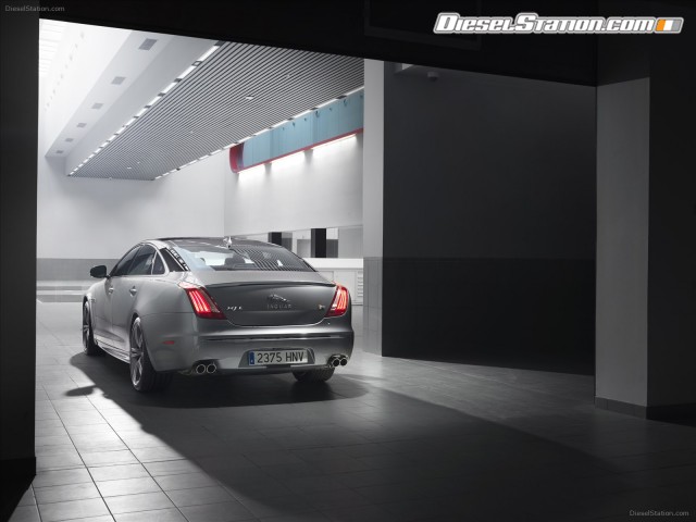 Jaguar XJR 2014 Picture #20 Jaguar XJR 2014 Picture #20