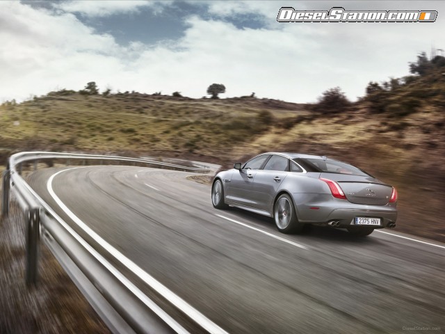 Jaguar XJR 2014 Picture #9 Jaguar XJR 2014 Picture #9