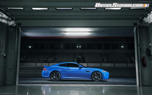 Jaguar XKR S 2011 Widescreen Picture #5 Jaguar XKR S 2011 Widescreen Picture #5