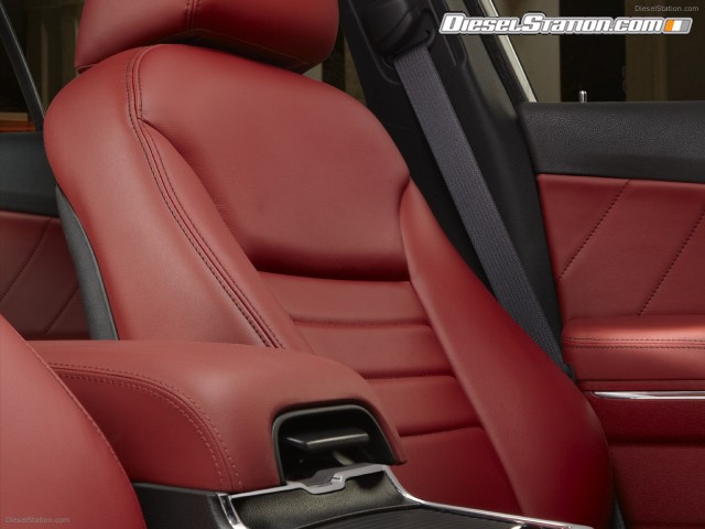 Jeep Grand Cherokee SRT8 2012 Picture #9 Jeep Grand Cherokee SRT8 2012 Picture #9