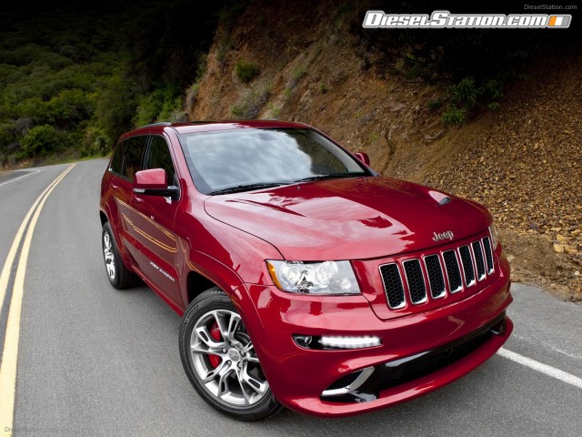 Jeep Grand Cherokee SRT8 2012 Picture #30 Jeep Grand Cherokee SRT8 2012 Picture #30