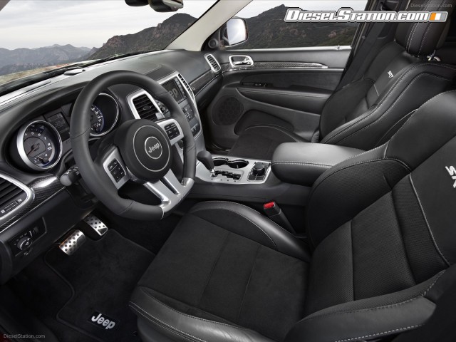 Jeep Grand Cherokee SRT8 2012 Picture #40 Jeep Grand Cherokee SRT8 2012 Picture #40