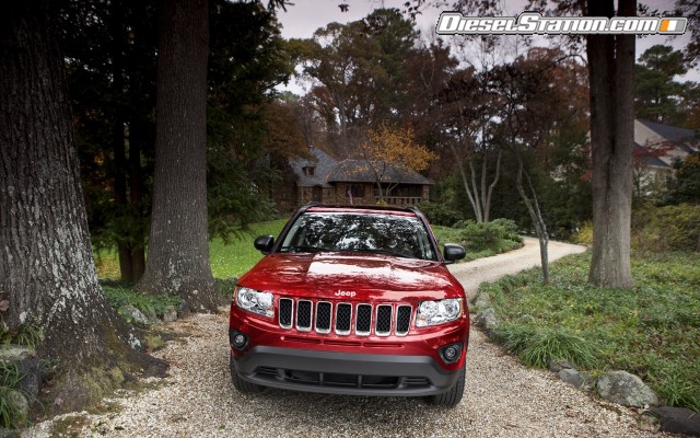 Jeep Grand Cherokee SRT8 2012 Widescreen Picture #29 Jeep Grand Cherokee SRT8 2012 Widescreen Picture #29