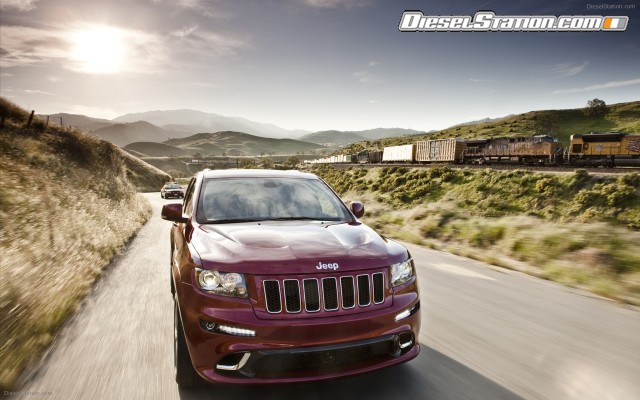 Jeep Grand Cherokee SRT8 2012 Widescreen Picture #33 Jeep Grand Cherokee SRT8 2012 Widescreen Picture #33