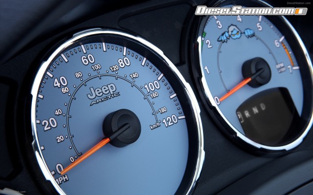 Jeep Liberty Arctic 2012 Widescreen Picture #9 Jeep Liberty Arctic 2012 Widescreen Picture #9