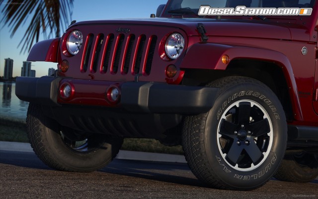 Jeep Wrangler Unlimited Altitude 2012 Widescreen Picture #13 Jeep Wrangler Unlimited Altitude 2012 Widescreen Picture #13