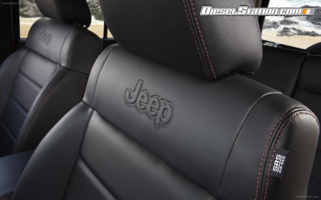 Jeep Wrangler Unlimited Altitude 2012 Widescreen Picture #0 Jeep Wrangler Unlimited Altitude 2012 Widescreen Picture #0