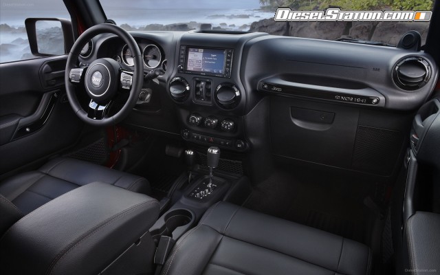 Jeep Wrangler Unlimited Altitude 2012 Widescreen Picture #17 Jeep Wrangler Unlimited Altitude 2012 Widescreen Picture #17