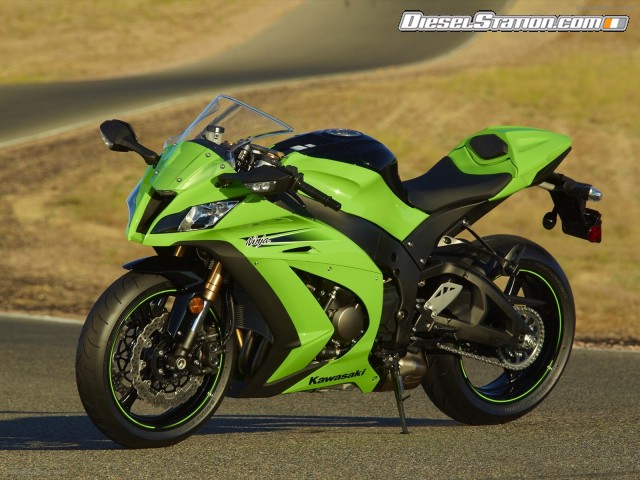 Kawasaki Ninja ZX 10R 2011 Picture #17 Kawasaki Ninja ZX 10R 2011 Picture #17
