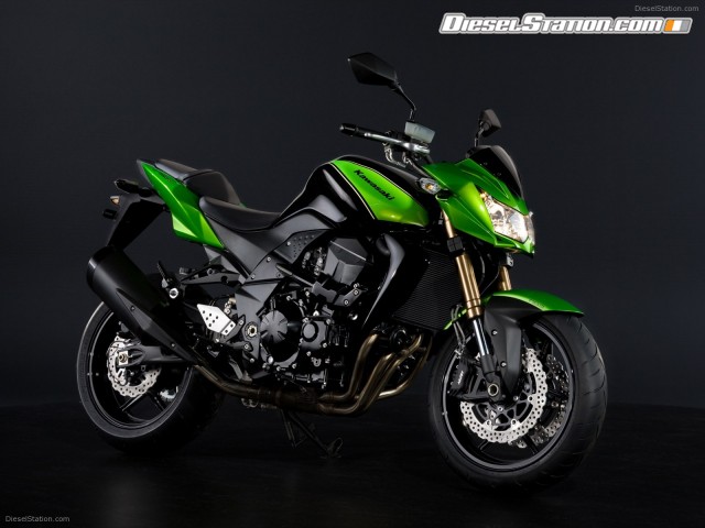 Kawasaki Z750R 2011 Picture #1 Kawasaki Z750R 2011 Picture #1
