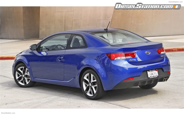 Kia FORTE KOUP 2011 Widescreen Picture #3 Kia FORTE KOUP 2011 Widescreen Picture #3
