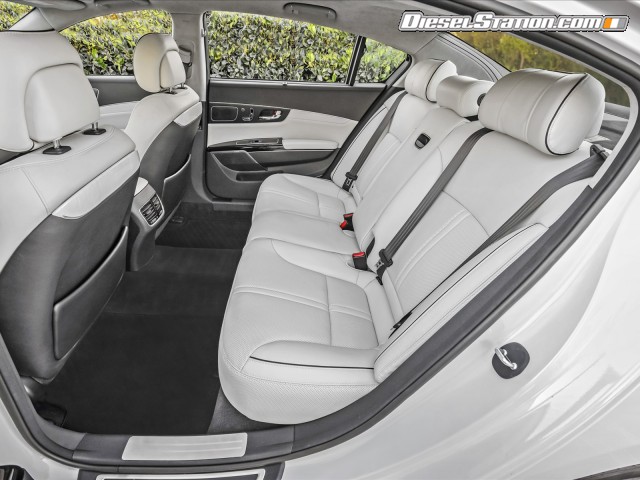 Kia K900 2014 Picture #38 Kia K900 2014 Picture #38