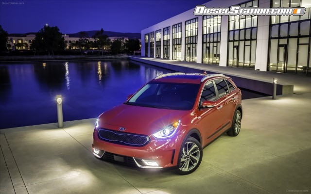 Kia Niro 2017 Widescreen Picture #21 Kia Niro 2017 Widescreen Picture #21