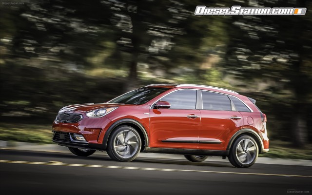 Kia Niro 2017 Widescreen Picture #4 Kia Niro 2017 Widescreen Picture #4